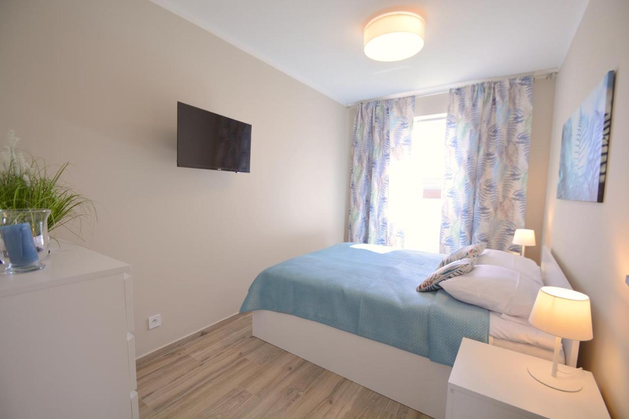 Apartamenty Bryza-Matejki 1B-Parking Свиноуйсьце Экстерьер фото