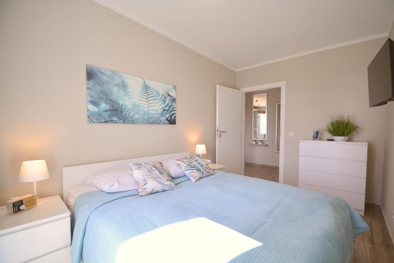 Apartamenty Bryza-Matejki 1B-Parking Свиноуйсьце Экстерьер фото