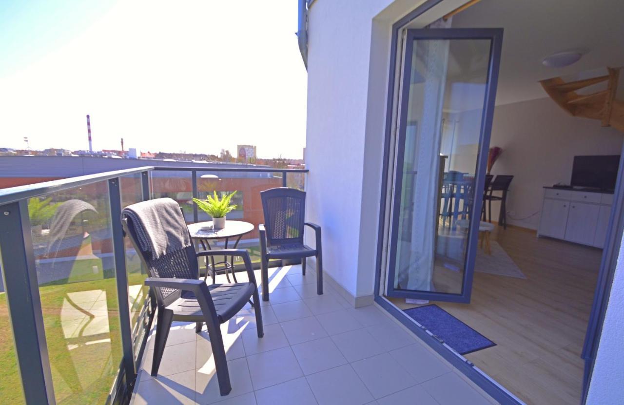 Apartamenty Bryza-Matejki 1B-Parking Свиноуйсьце Экстерьер фото