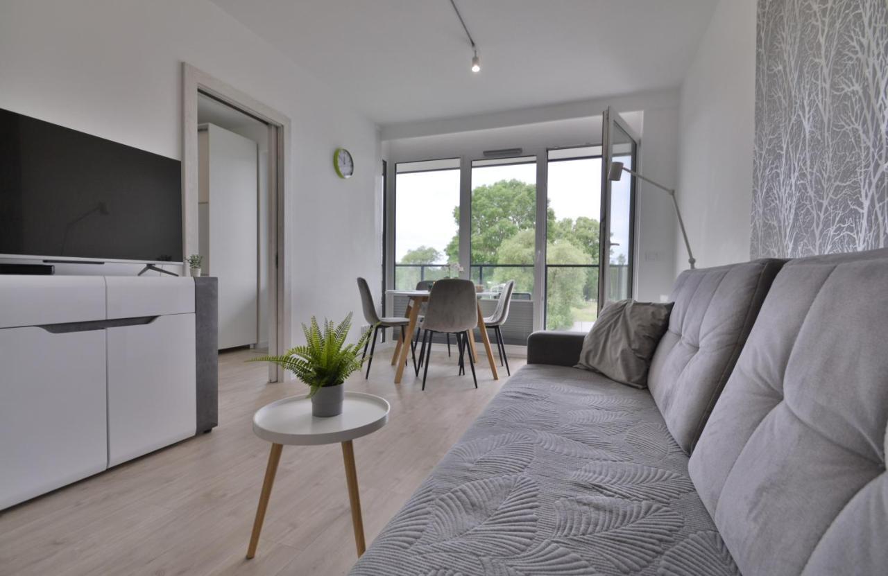 Apartamenty Bryza-Matejki 1B-Parking Свиноуйсьце Экстерьер фото