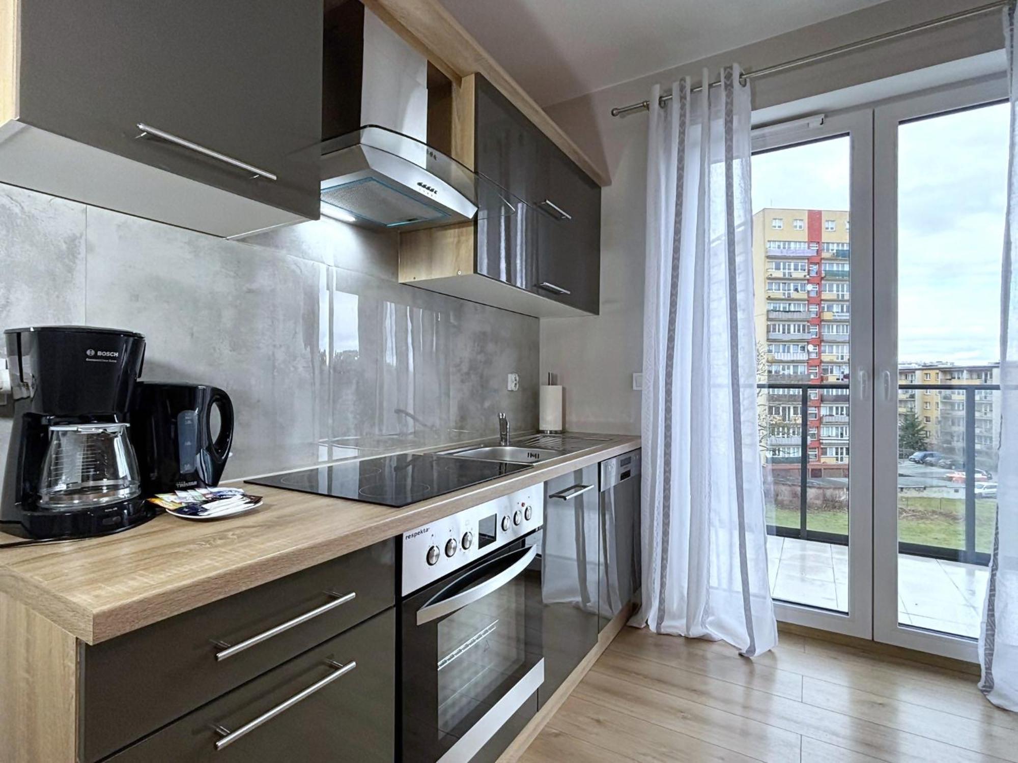 Apartamenty Bryza-Matejki 1B-Parking Свиноуйсьце Экстерьер фото
